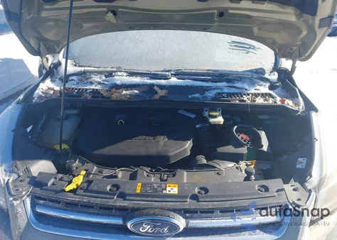 2013 Ford Escape Titanium z USA, uszkodzony, nr VIN 1FMCU0J90DUC43431